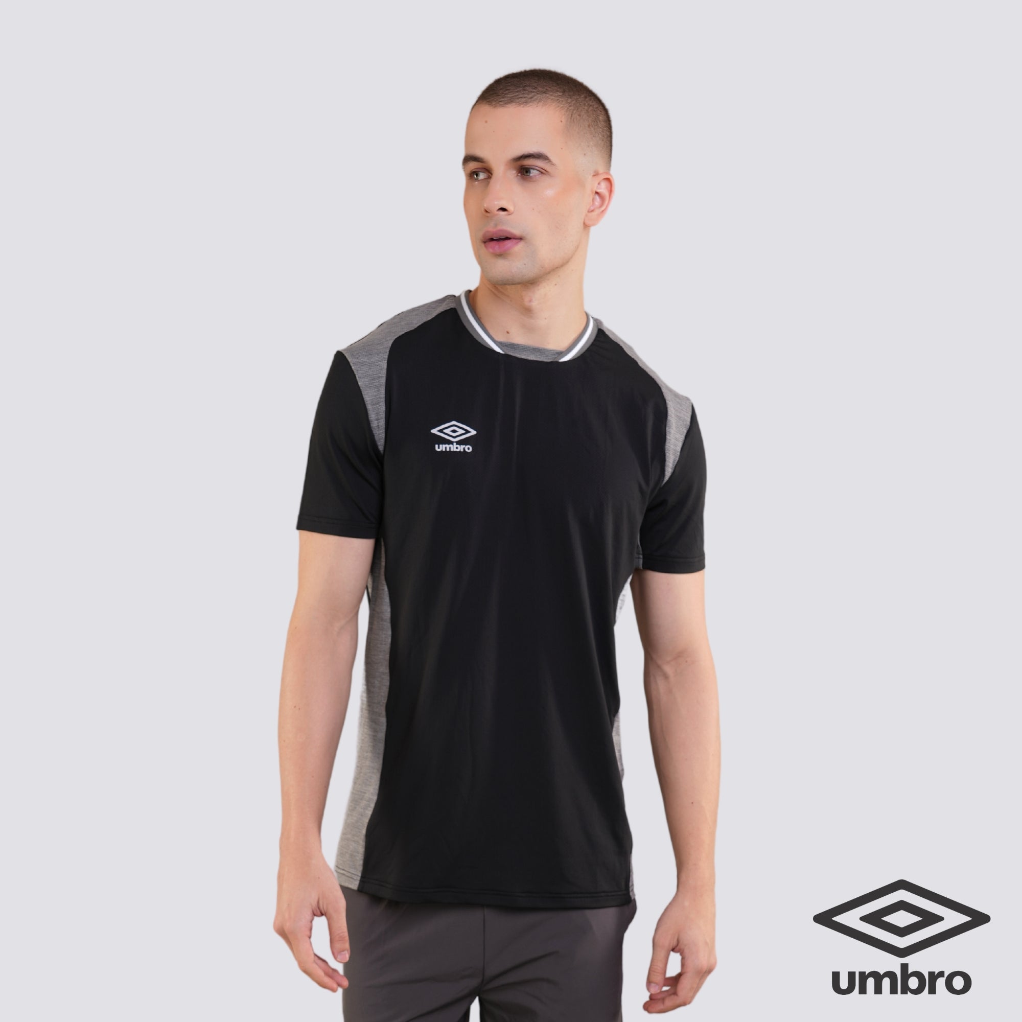 UMBRO■Essential Polyester Spandex Small Logo T■送料込 61EBoGVhCyL._AC_SX522_.jpg