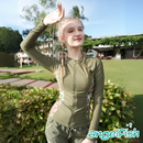 Earthly Aura Long Sleeved Rashguard