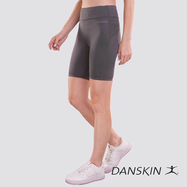 Mighty Move Highwaist Cycling Shorts