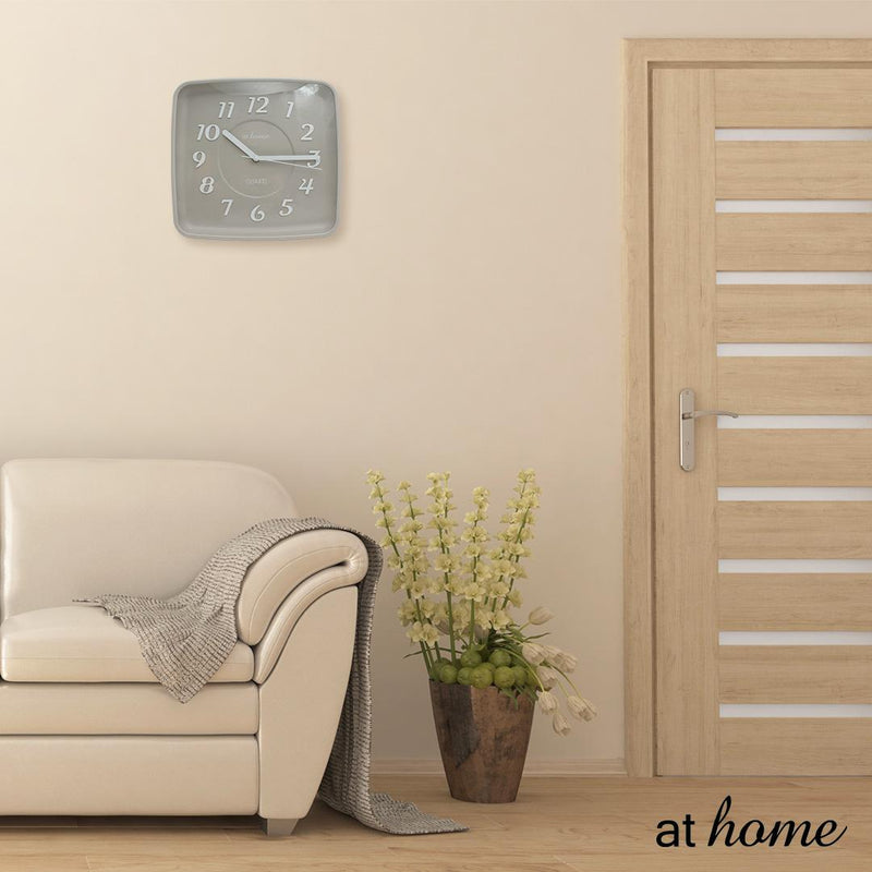 Judy & Jini Wall Clock 11" Analog Sweep Mechanism