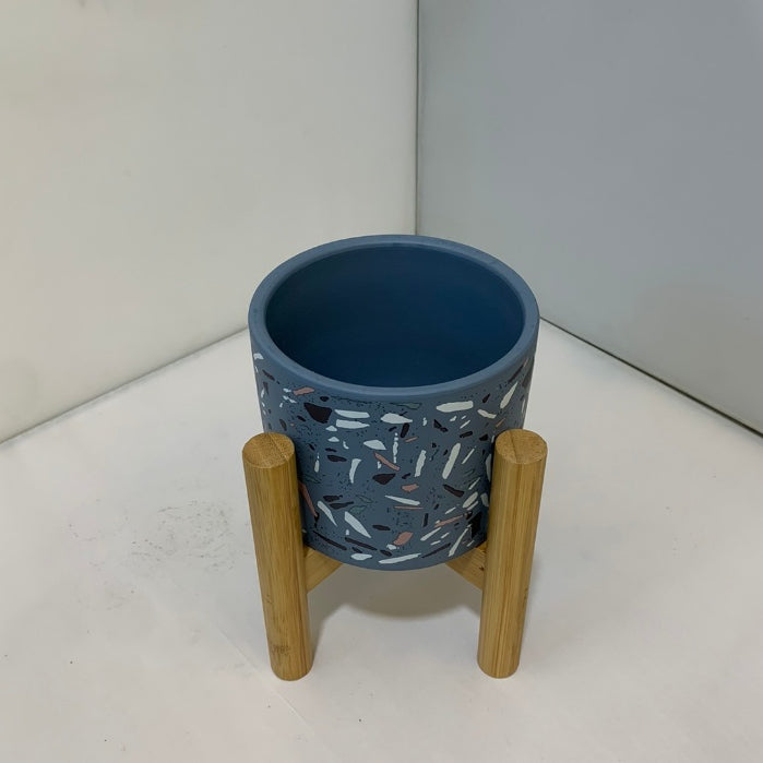 [CLEARANCE SALE] Terracotta Vase With Wood Stand