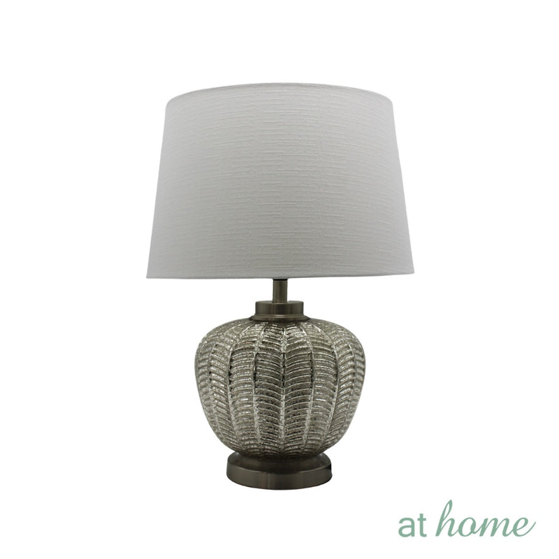 Lisa 20" Table Lamp