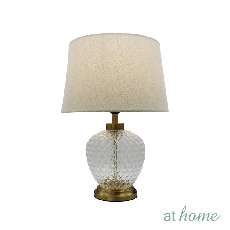 Lisa 20" Table Lamp