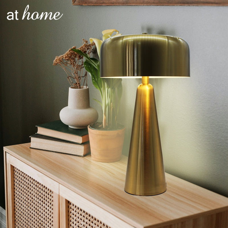 Leslie Metal Table Lamp