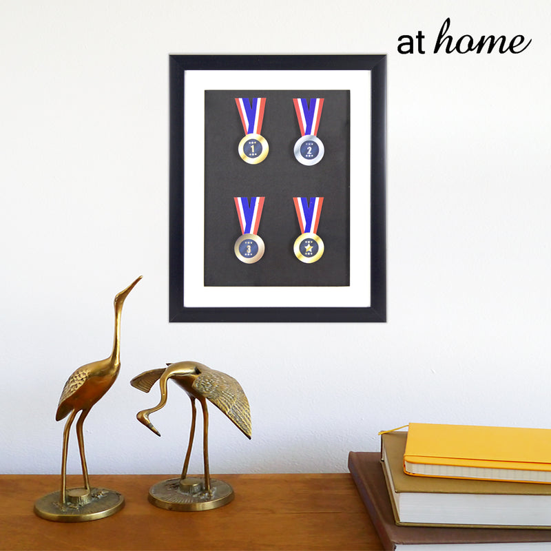 Medal Display Frame – 4 Medals - Sunstreet