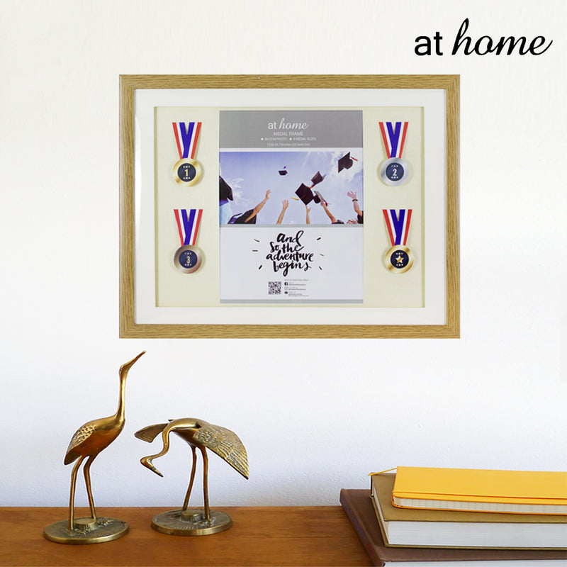 Medal Picture Frame – 4 Medals & 8x10 Photo - Sunstreet