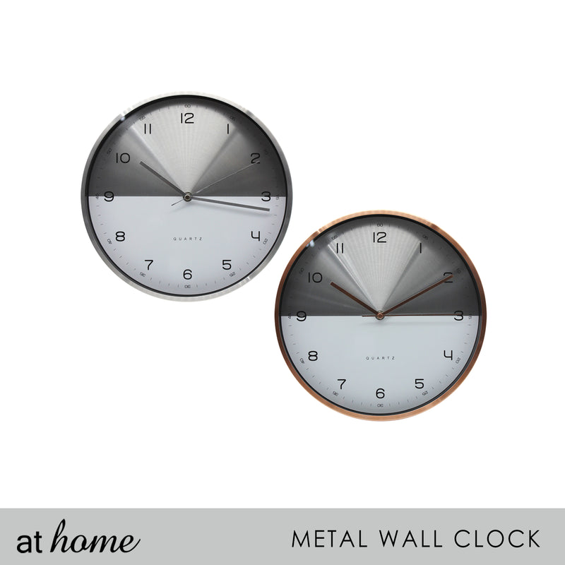 Deluxe Dave SIlent Metal Wall Clock