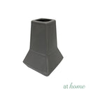 Deluxe Lia Minimalist Ceramic Flower Vase