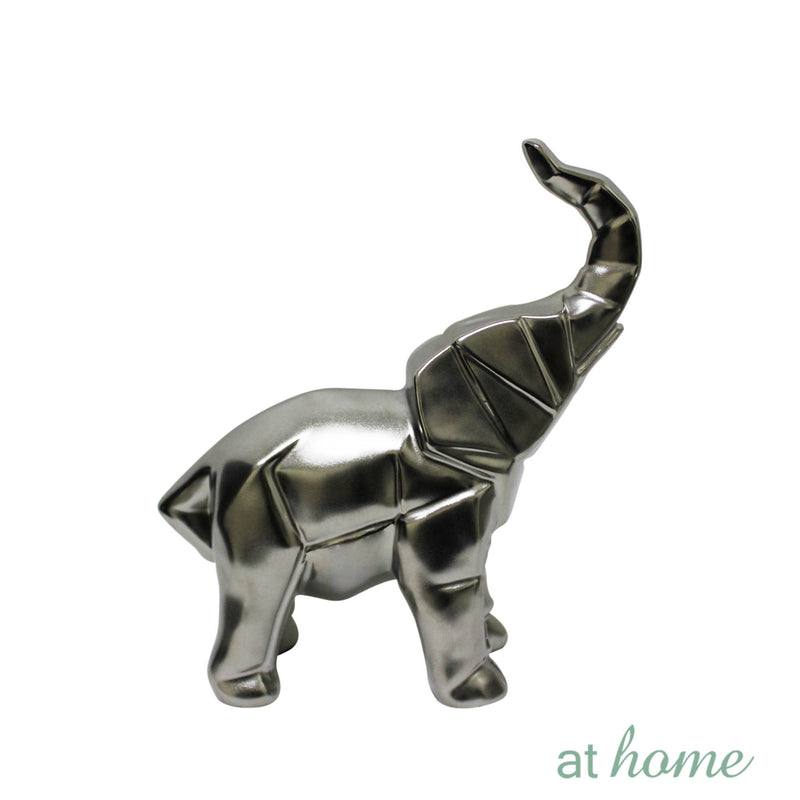 Deluxe Taylor Giraffe & Elephant Ceramic Tabletop Decor