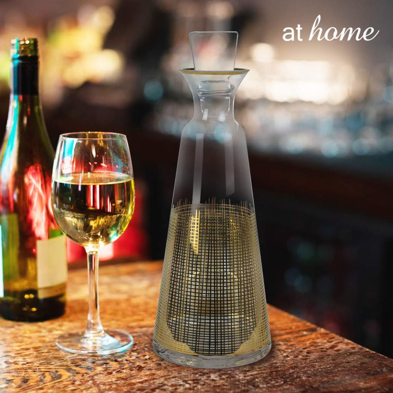 Farrah Glass Wine Bottle w/ Cover