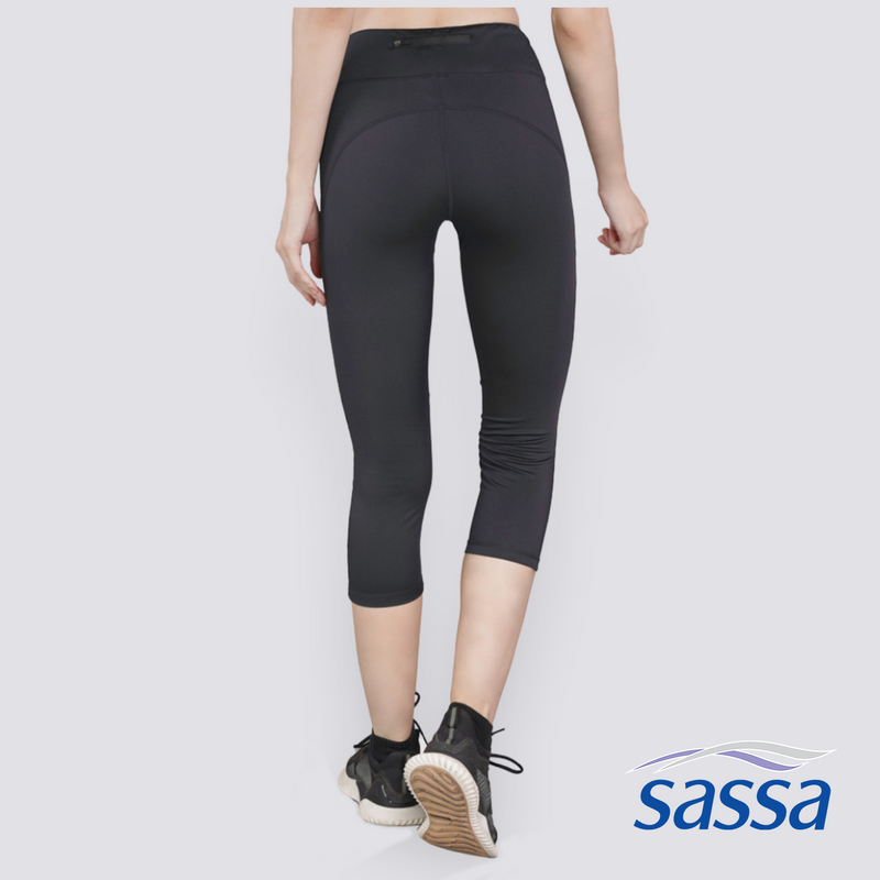 Active Classic Midwaist Capri with Gusset